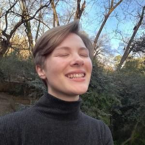 Meet your Posher, Elizabeth